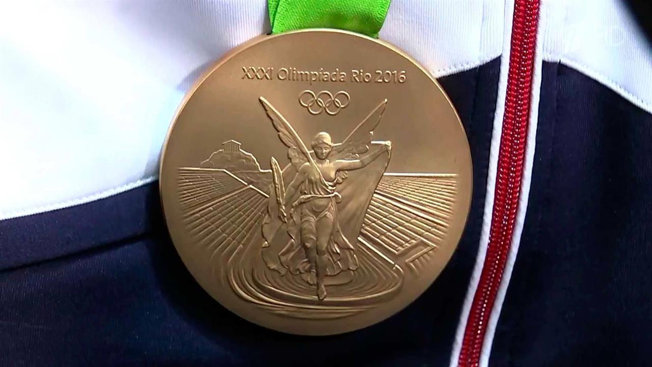 Российские рапиристы одержали победу над командой из Франции и взяли "золото" Олимпиады