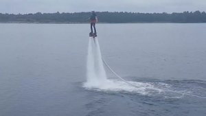 В первый раз на Флайборде! Без падений не обошлось.