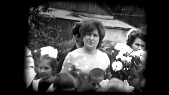 Первый звонок в Мангушской ОШ-1 (1976) смотреть онлайн