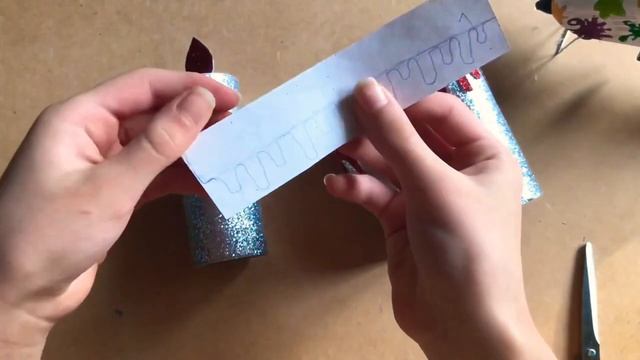 ЛЕГКО СДЕЛАТЬ Новогодняя Поделка Своими руками КОМПОЗИЦИЯ Свечи из втулок смотреть онлайн