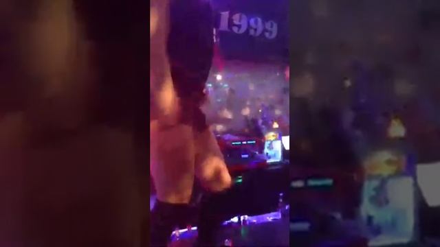 Stanislav Oleynikov   Девочки отжигают смотреть онлайн