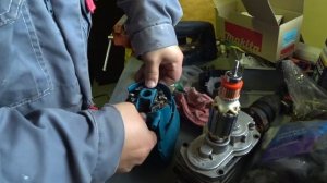 Замена ротора MAKITA HR4001C