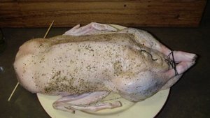 Индоутка в духовке целиком