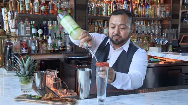 Sol Agave restaurant opens in the Kaleidoscope Center in Mission Viejo смотреть онлайн