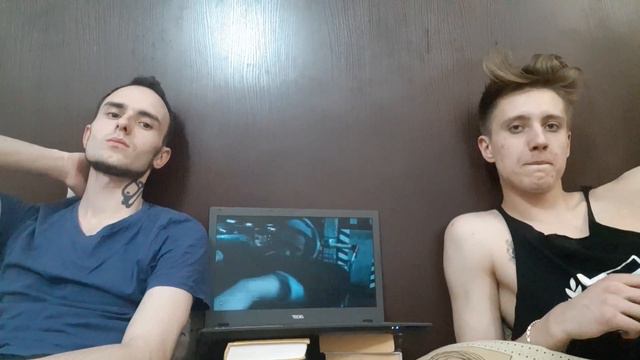 РЕАКЦИЯ НА ПОШЛАЯ МОЛЛИ - ЛЮБИМАЯ ПЕСНЯ ТВОЕЙ СЕСТРЫ смотреть онлайн