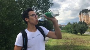 ПЬЮ ПОЛТОРА ЛИТРА ВОДЫ ЗАЛПОМ!