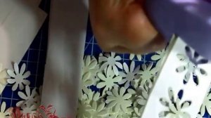 Мастер класс фоамиран. Фоамиран вырубка дыраколом.