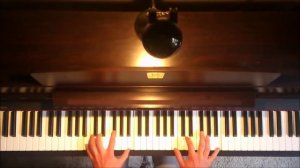 Howard Shore - The Hobbit Theme (Far Over The Misty Mountains Cold) + piano sheets