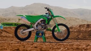 2024 Yamaha YZ450FX VS 2024 Kawasaki KX450