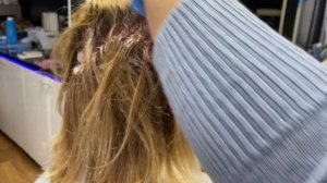 ОКРАШИВАНИЕ ВОЛОС в БЛОНД технике РАСТЯЖКА ЦВЕТА \ Классный коктейль для БЛОНДА