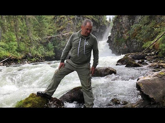 Резьба по дереву, прогулки по горам и рыбалка: как проводит отпуск Сергей Шойгу