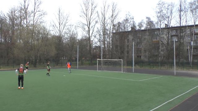Непокоренных - Парк Ленина 1 тайм 1 часть