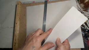 Самодельный станок для нарезки бумаги.