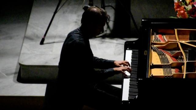 F. Chopin - Mazurka op 63 no. 2 - Maurizio Baglini смотреть онлайн