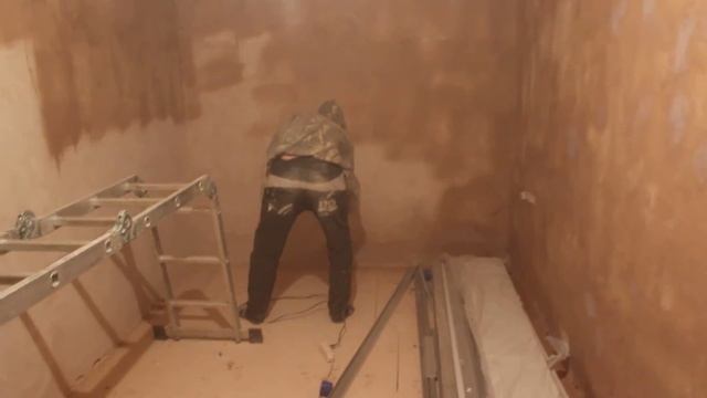 BOSCH PFS 55 грунтует стены смотреть онлайн