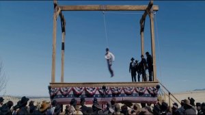 Повесьте вы его, больной ты убл...к | Нелепая шестерка (2015)