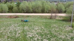 Мотоблок и картофелесажалка целина в работе, распашка и посадка фиолетового картофеля