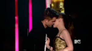 С Днём Рождения Оля!! Команда Robsten.ru