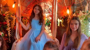 Песенка о снежинке из фильма ＂Чародеи＂  (1982)  поет  Амелия Мачуга  #амелиямачуга #чародеи #песня