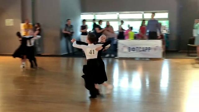 Никулин Виталий - Акимкина Екатерина. Танго смотреть онлайн