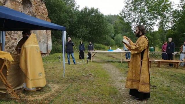 Божественная Литургия в д.Ивакино смотреть онлайн