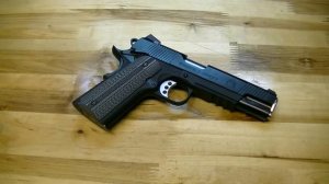 Пистолет на платформе 1911, часть 1  Кольт & Компания