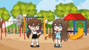 Выпустила бабушка попугая полетать мем