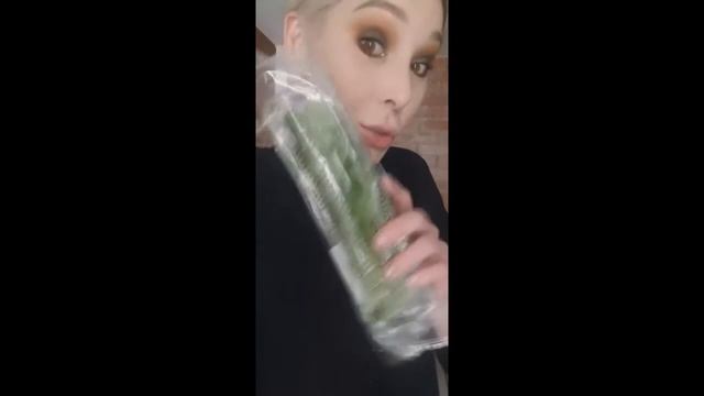 Мария Вискунова готовит Вкусный лососич STORIES ВискуноваМаша смотреть онлайн