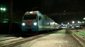 Отправление ЭП1М-492 с поездом Москва — Владикавказ