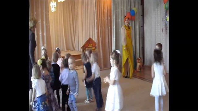 Осенний утренник 3 группа 2014 г смотреть онлайн