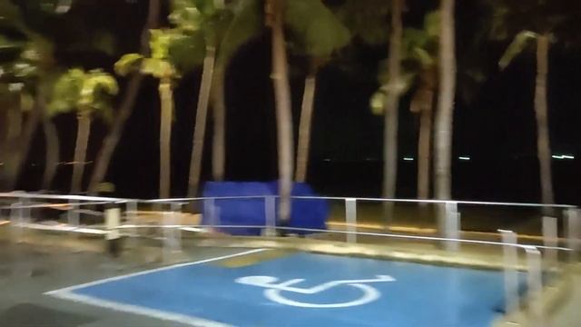 Паттайя. Ночной рынок Тепразит.  Вечерняя набережная Джомтьена. смотреть онлайн