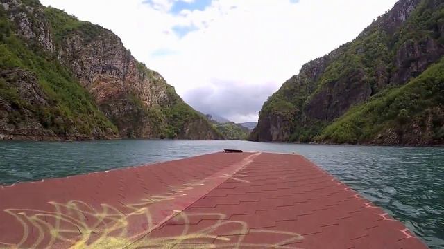 озеро Коман, Албания смотреть онлайн