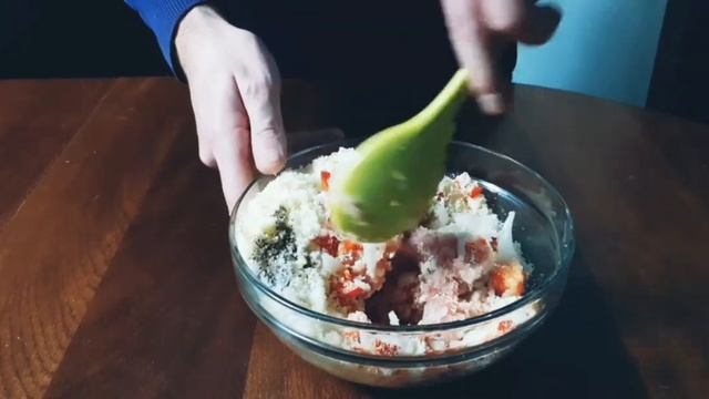 #moldova картошки в духовке не откажется никто! Фаршированный картофель!