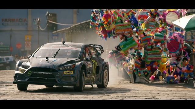 Ken Block's GYMKHANA TEN: The Ultimate Tire Slaying Tour смотреть онлайн