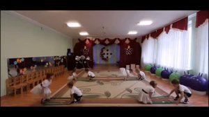 Танец с гимнастическими палками