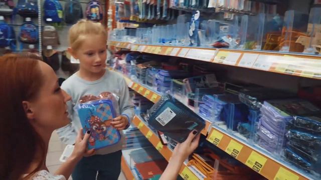 Школьный базар в Макси! смотреть онлайн