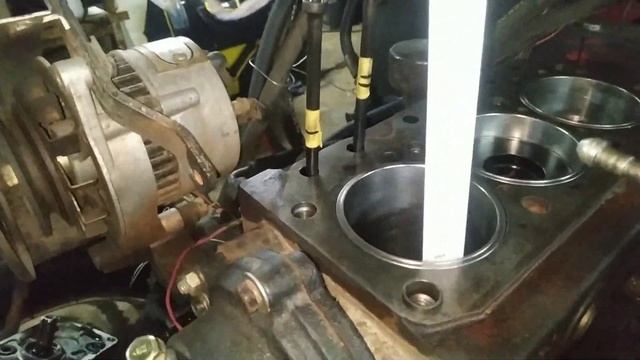 CATMANN XD-35,3.Ремонт двигателя КМ 385ВТ. Реальные кони ?. смотреть онлайн