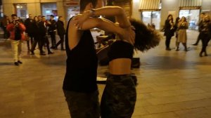 Juan Luis Guerra - Bachata Rosa (Cover by Charly) / Samuel & Sophia bailando por Madrid