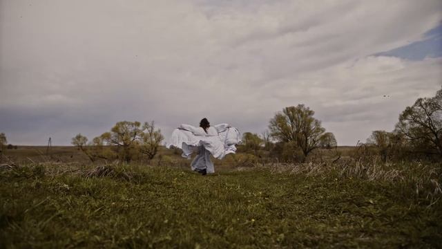 Мантра Любви и Весны / История притяжения / Гуслитерапия / Naturalesa - Mantra Calendar TARA / clip
