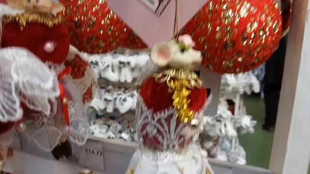 Выбираем подарки на Новый Год и Рождество - С НАСТУПАЮЩИМ 2019 Эпицентр Год свиньи :) смотреть онлайн