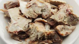 Подливка из вареного мяса свинины