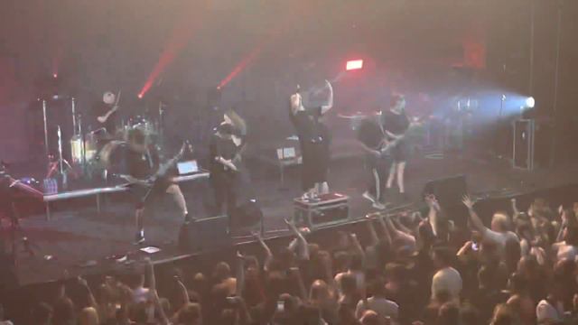 Amatory - жизнь не значит ничего для меня одного live Glav club 2022 смотреть онлайн
