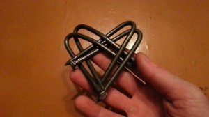 Простое сердечко из двух и четырех гвоздей 200.6