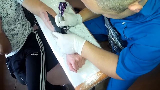 Блэкворк, не то чтобы очень большой смотреть онлайн