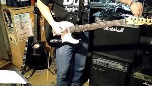 Замена струн Elixir 10-52 на электрогитаре Squier by Fender Telecaster.