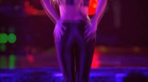 Shakira-She Wolf (Live From Paris)