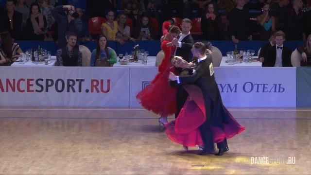 Асонов Илья - Асонов Алёна, 1/2 English Waltz смотреть онлайн