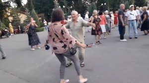 Заманила, соблазнила, раздразнила!!!