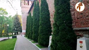 Интервью с бесстрашным россиянином и экскурсия вдоль Смоленского кремля.mp4