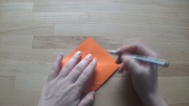 Зайчик Корзинка на Пасху з паперу